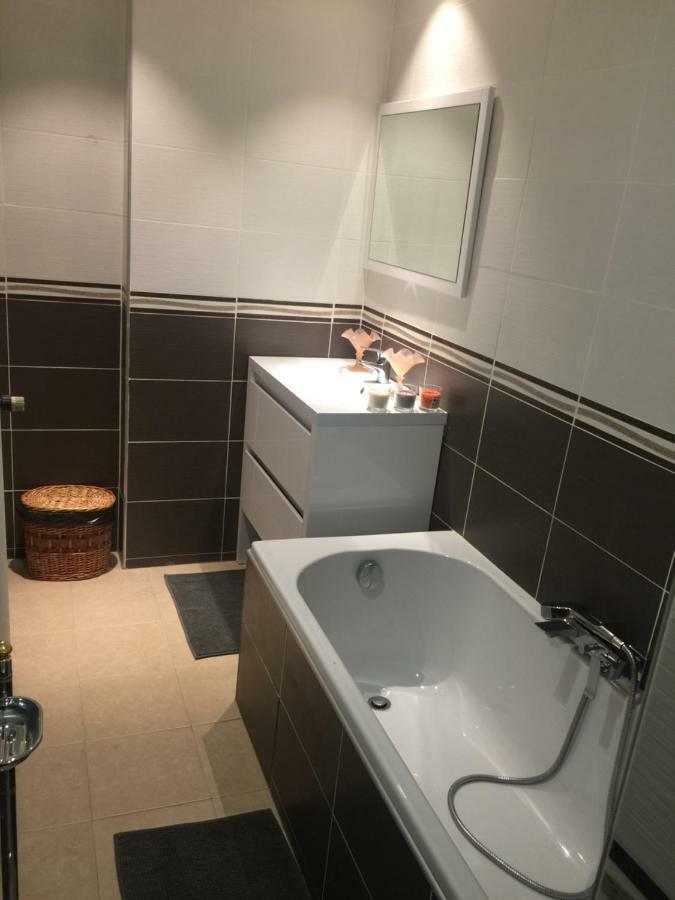 Gite 100M2, Jardin Prive, 3 Chambres A Mondelange Eksteriør bilde